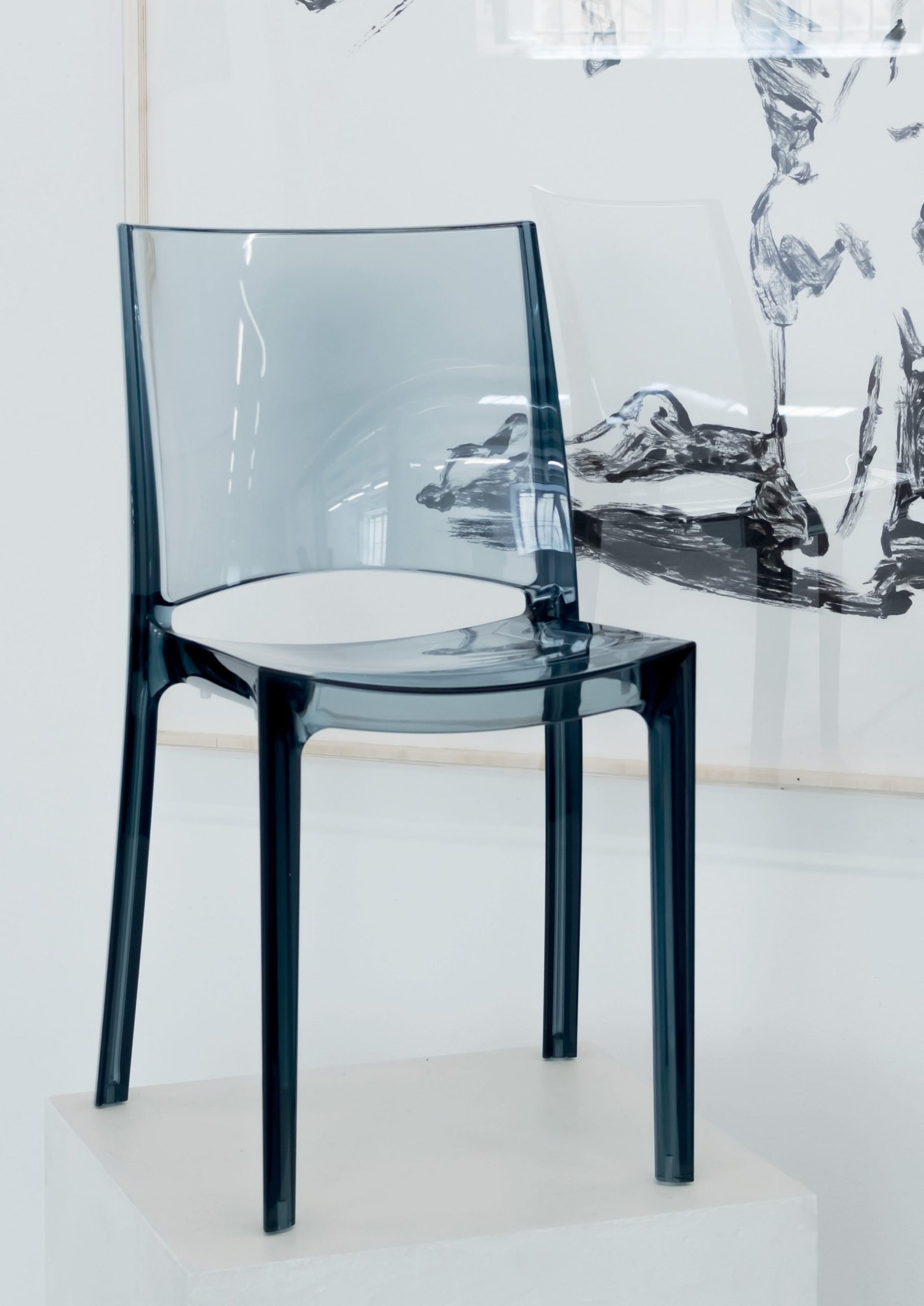 GRANDSOLEIL B-Side - 18 ks  Stolička z číreho polykarbonátu – Obrázok 2