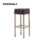 Pedrali Cube 1401 - 8 Ks - Barová stolička s čalúneným sedadlom