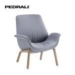 Pedrali Ila 2025 - Kreslo s čalúneným sedadlom