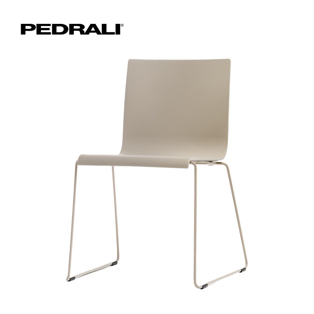 Pedrali Kuadra XL 2409 - 14 Ks - Technopolymérová škrupina, hliníkový rám