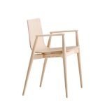 Drevené jedalenské kreslá